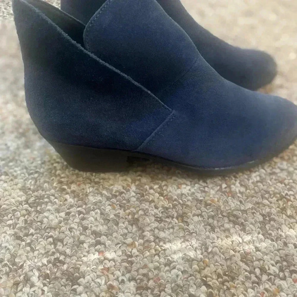 Me Too Navy Blue Suede Leather Heeled Ankle Boot size 9m - Picture 4 of 11
